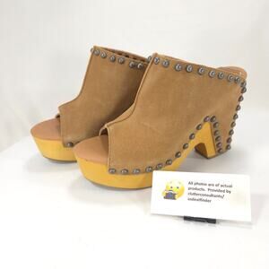 Dingo peace and love tan suede studded new mules